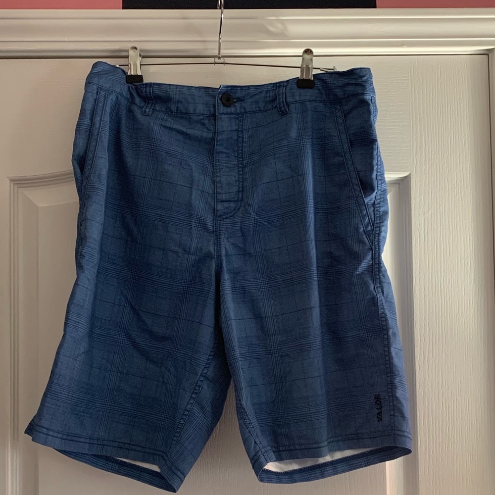 Valor men’s blue checkered swim trunks